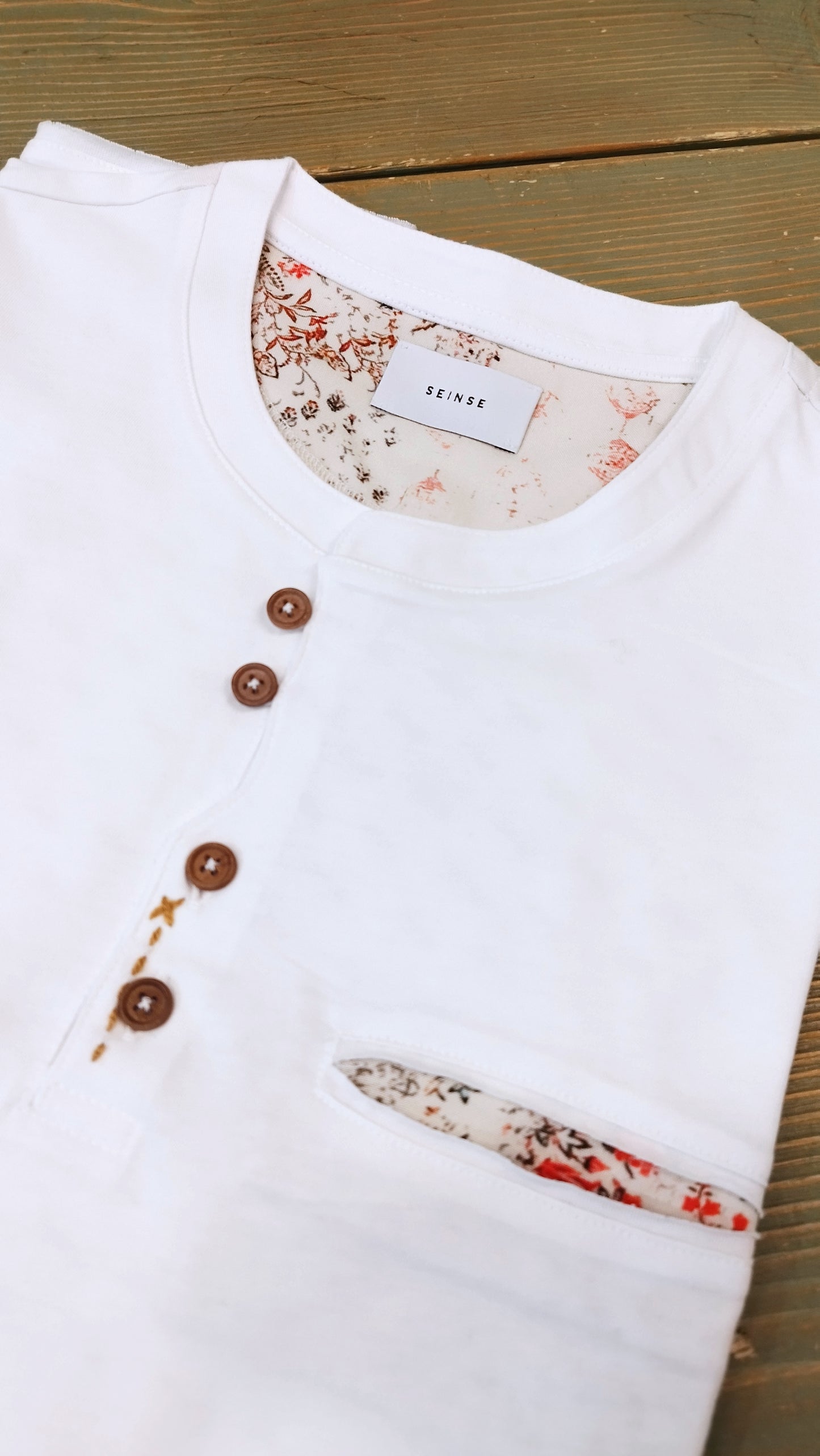 T-shirt con bottoni - Uscio e bottega