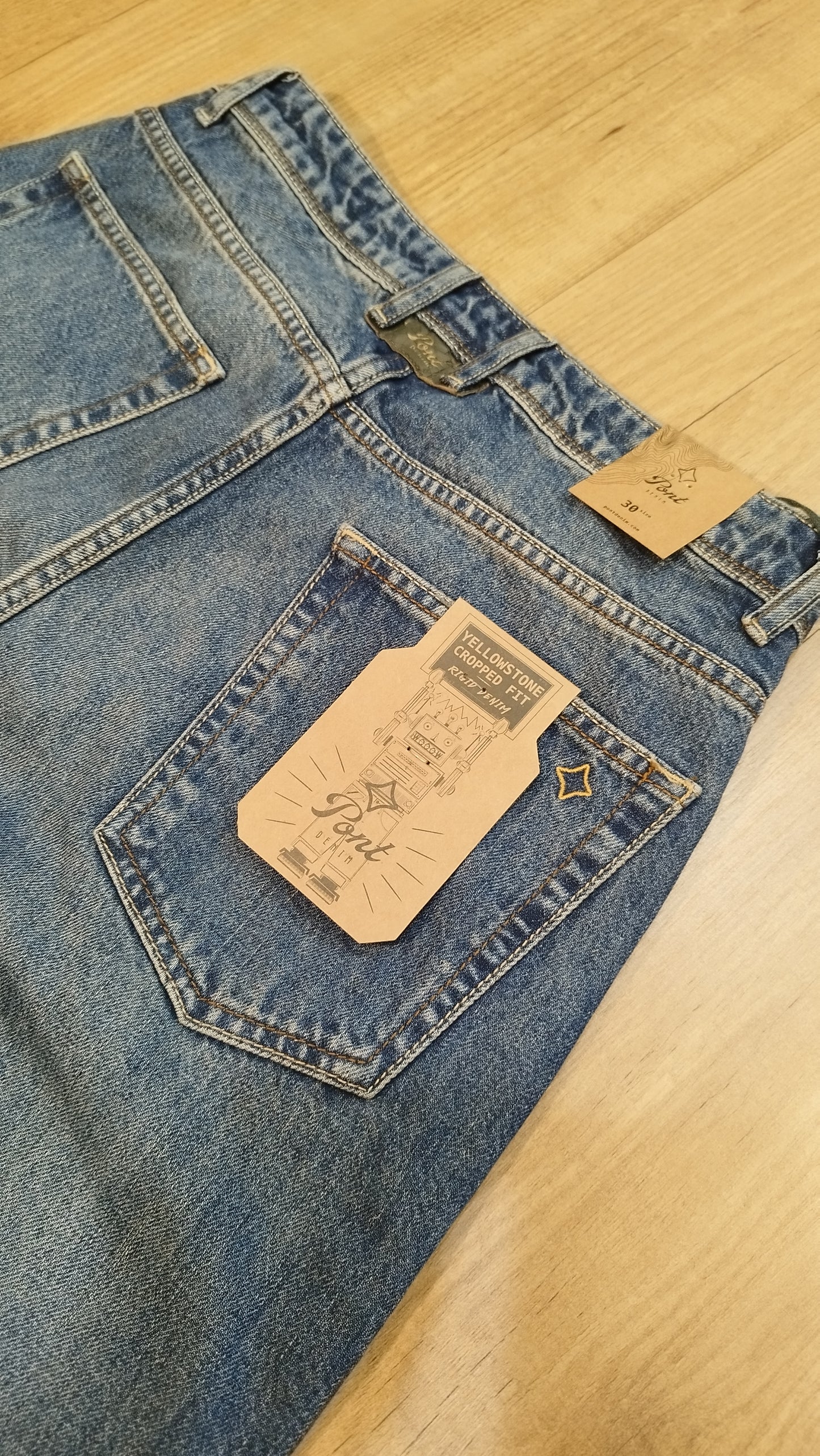 Jeans uomo Yellowstone Pont Denim, stile moderno e comfort premium