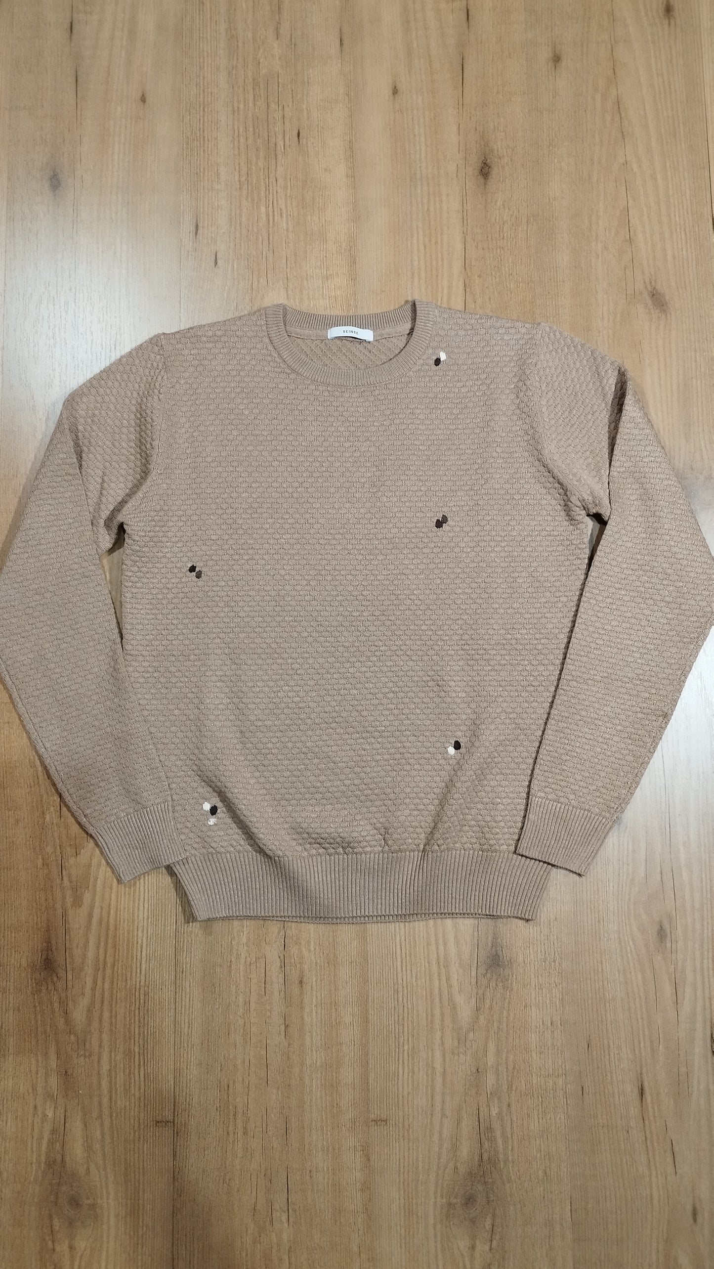 Maglioncino in viscosa con ricami